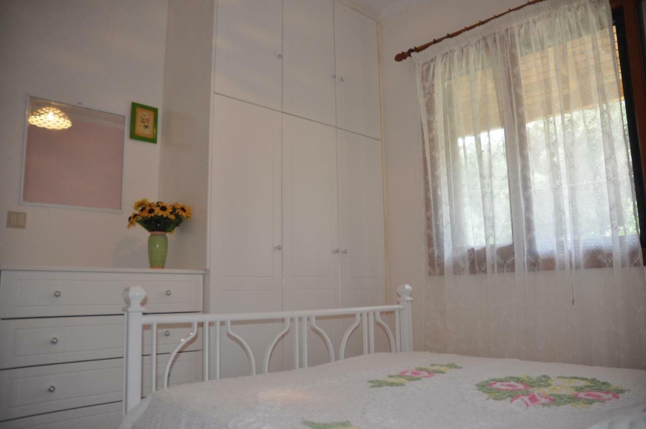 Areti'S Apartment Ájosz Jeórjosz Págon Kültér fotó