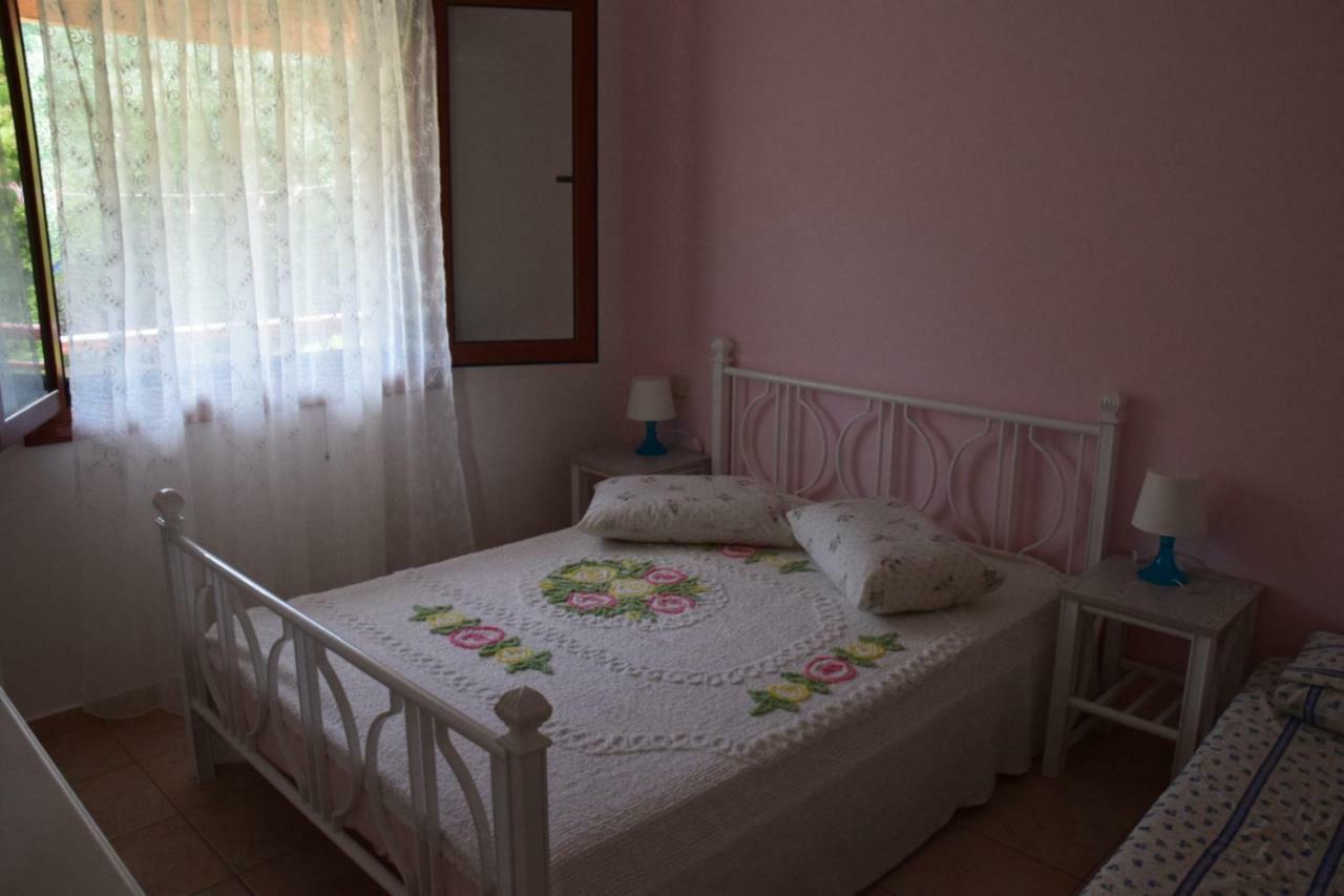 Areti'S Apartment Ájosz Jeórjosz Págon Kültér fotó